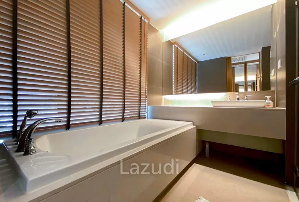 With Pool and Sea Views / 24 Hours Security / Fitness Room