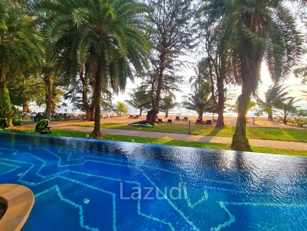 1 Bed 1 Bath 108.88 Sqm. Pine Shores Condominium.