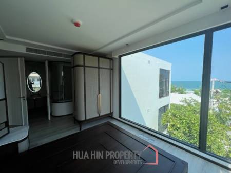 INTERCONTINENTAL RESIDENCES : Luxury 3 Bed Beachfront condo