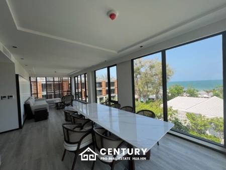 INTERCONTINENTAL RESIDENCES : Luxury 3 Bed Beachfront condo