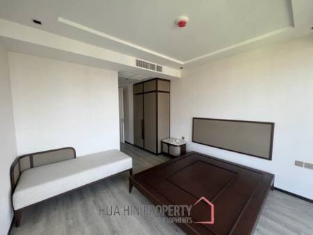 INTERCONTINENTAL RESIDENCES : Luxury 3 Bed Beachfront condo