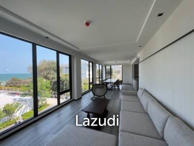 INTERCONTINENTAL RESIDENCES : Luxury 3 Bed Beachfront condo