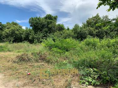 526 m² Atterrir Pour Vente