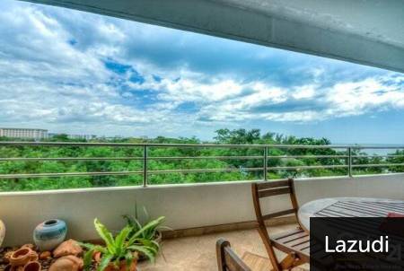 Luxury 2 Bed Beachfront Condo