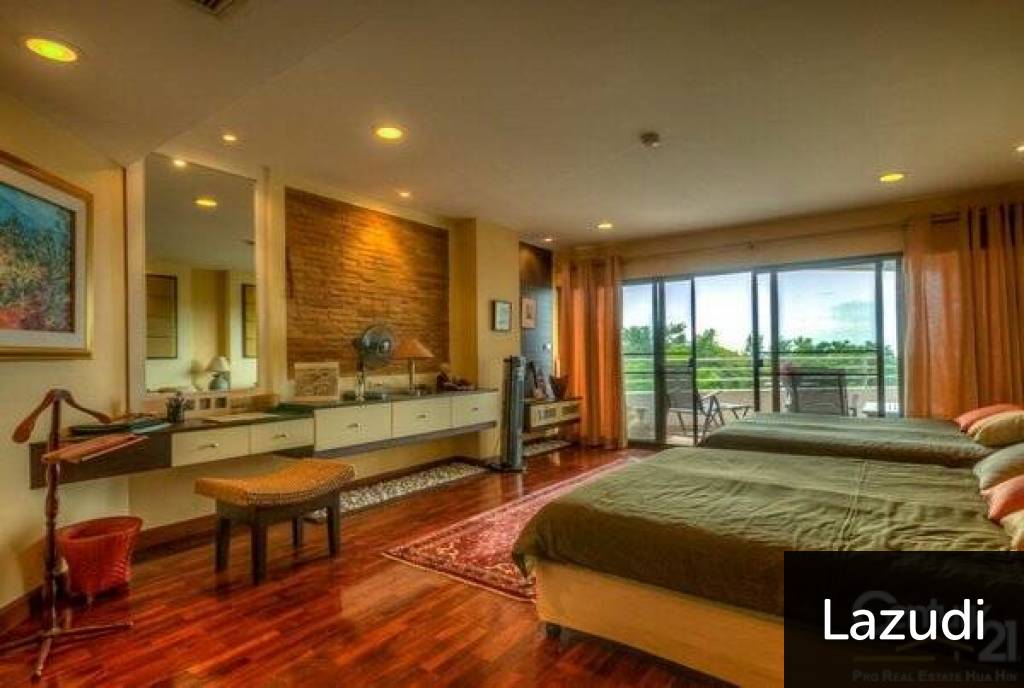 Luxury 2 Bed Beachfront Condo