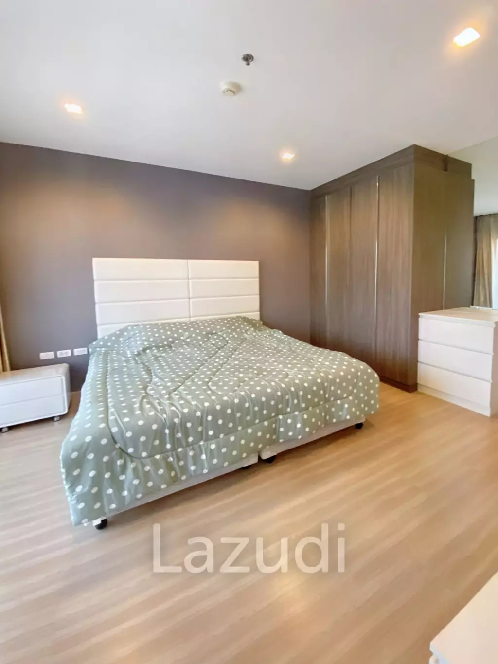 2 Bed 74 SQ.M Urbano Absolute Sathon-Taksin