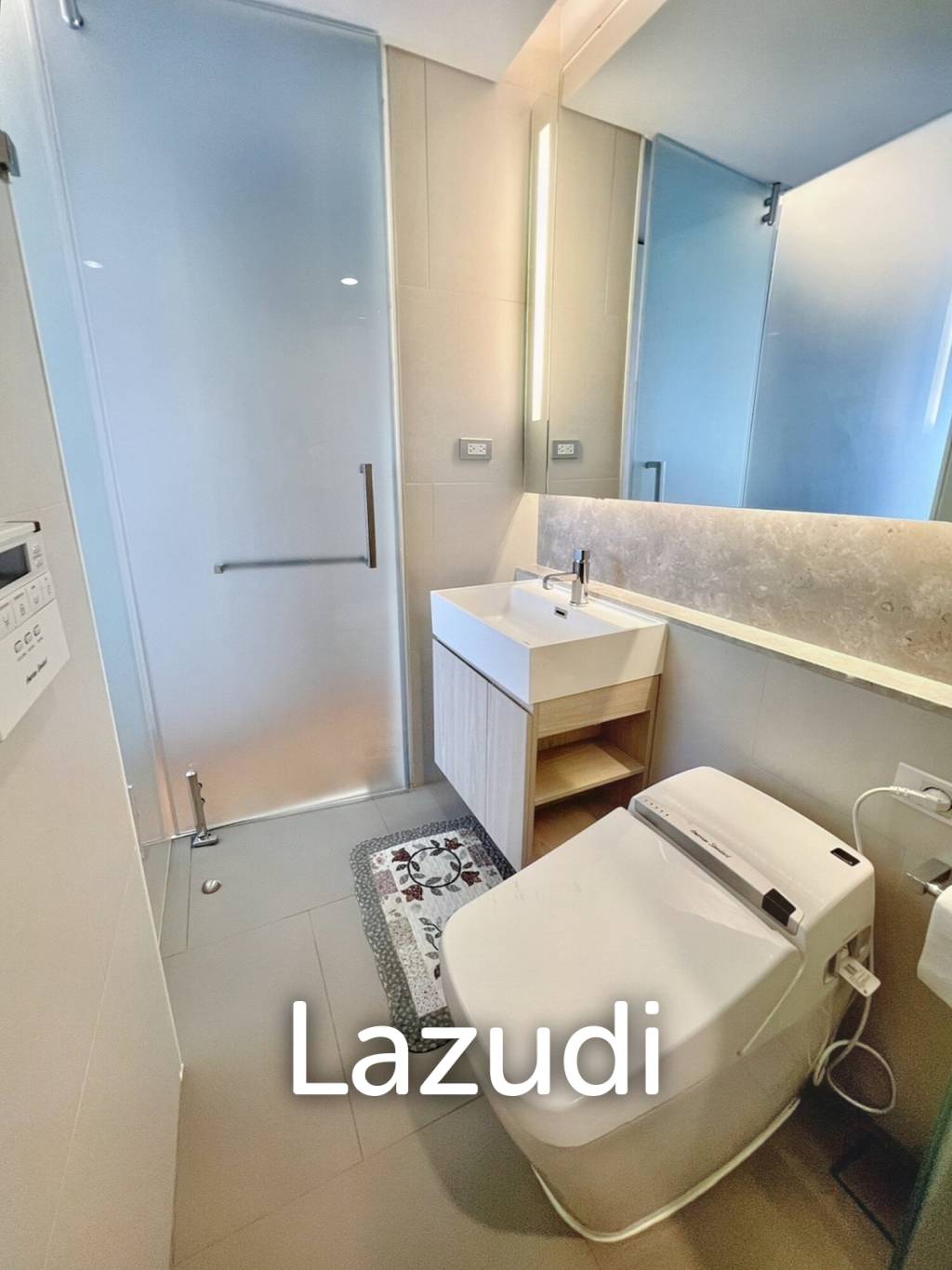 2 Bed 2 Bath 55 SQ.M The Lumpini 24