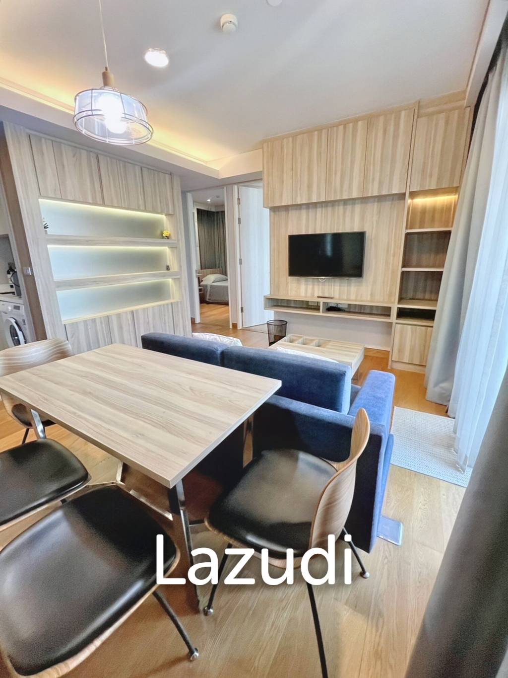 2 Bed 2 Bath 55 SQ.M The Lumpini 24