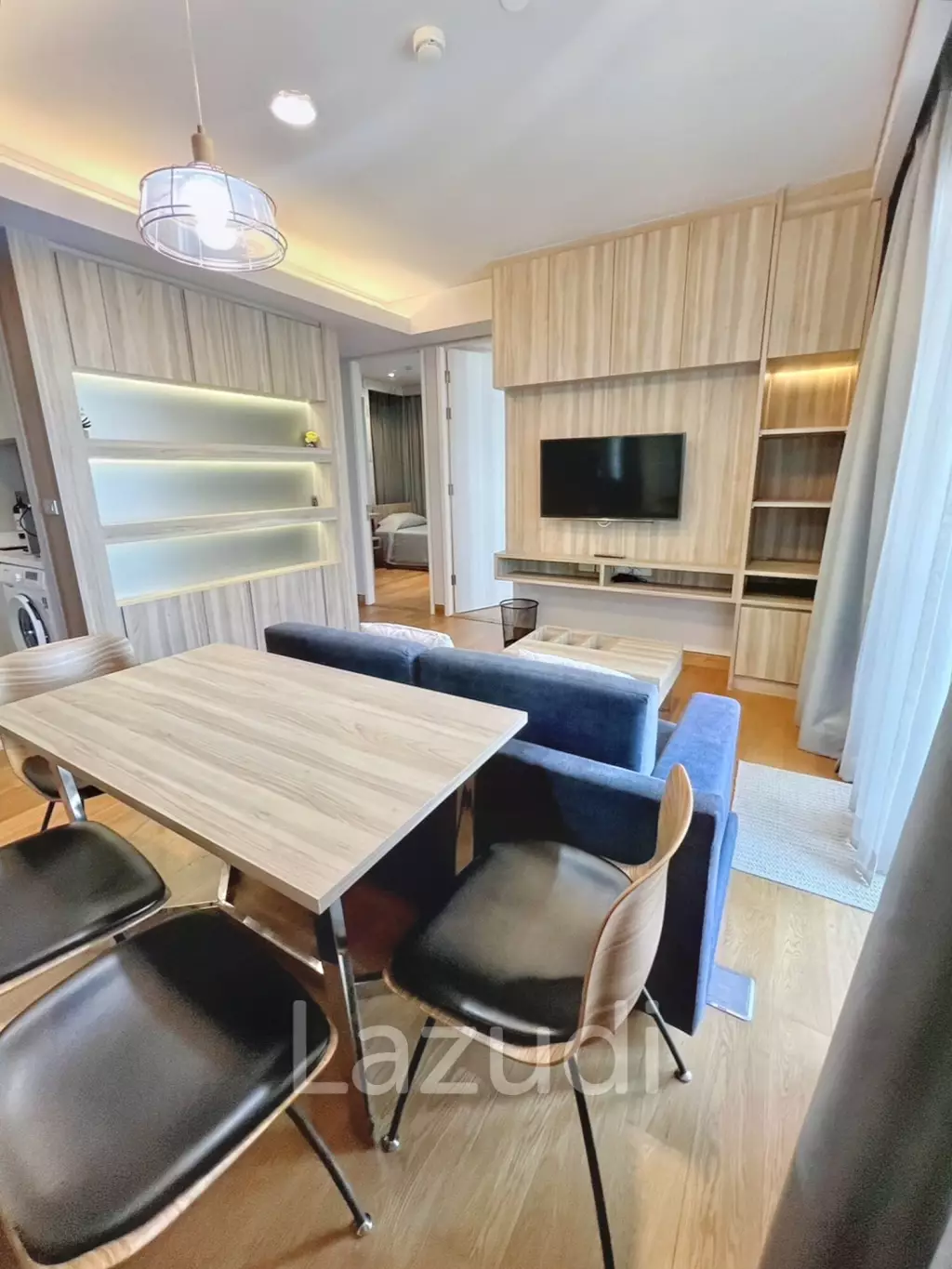 2 Bed 2 Bath 55 SQ.M The Lumpini 24