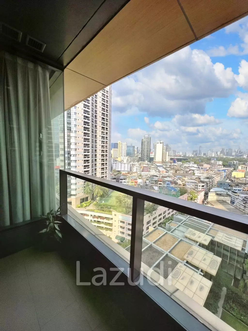 2 Bed 2 Bath 55 SQ.M The Lumpini 24