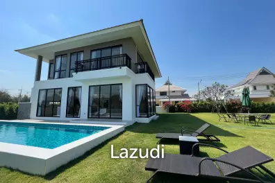 290 sqm modern pool villa in Amity Lakes Hua Hin