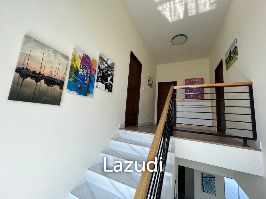 290 sqm modern pool villa in Amity Lakes Hua Hin