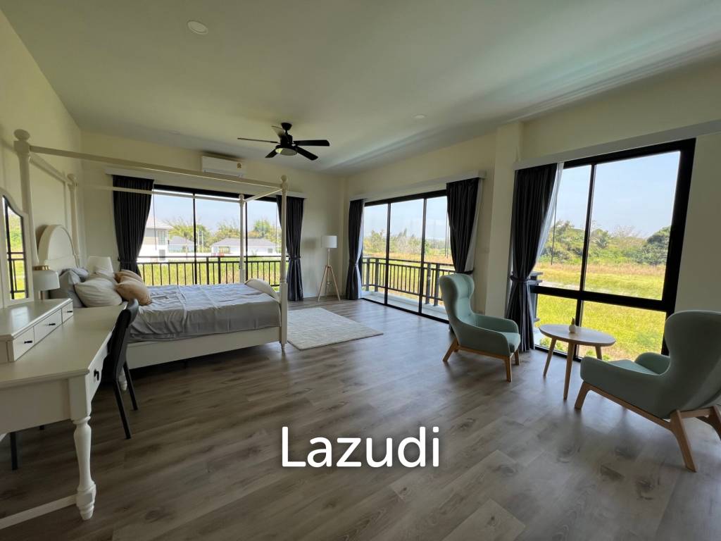 290 sqm modern pool villa in Amity Lakes Hua Hin