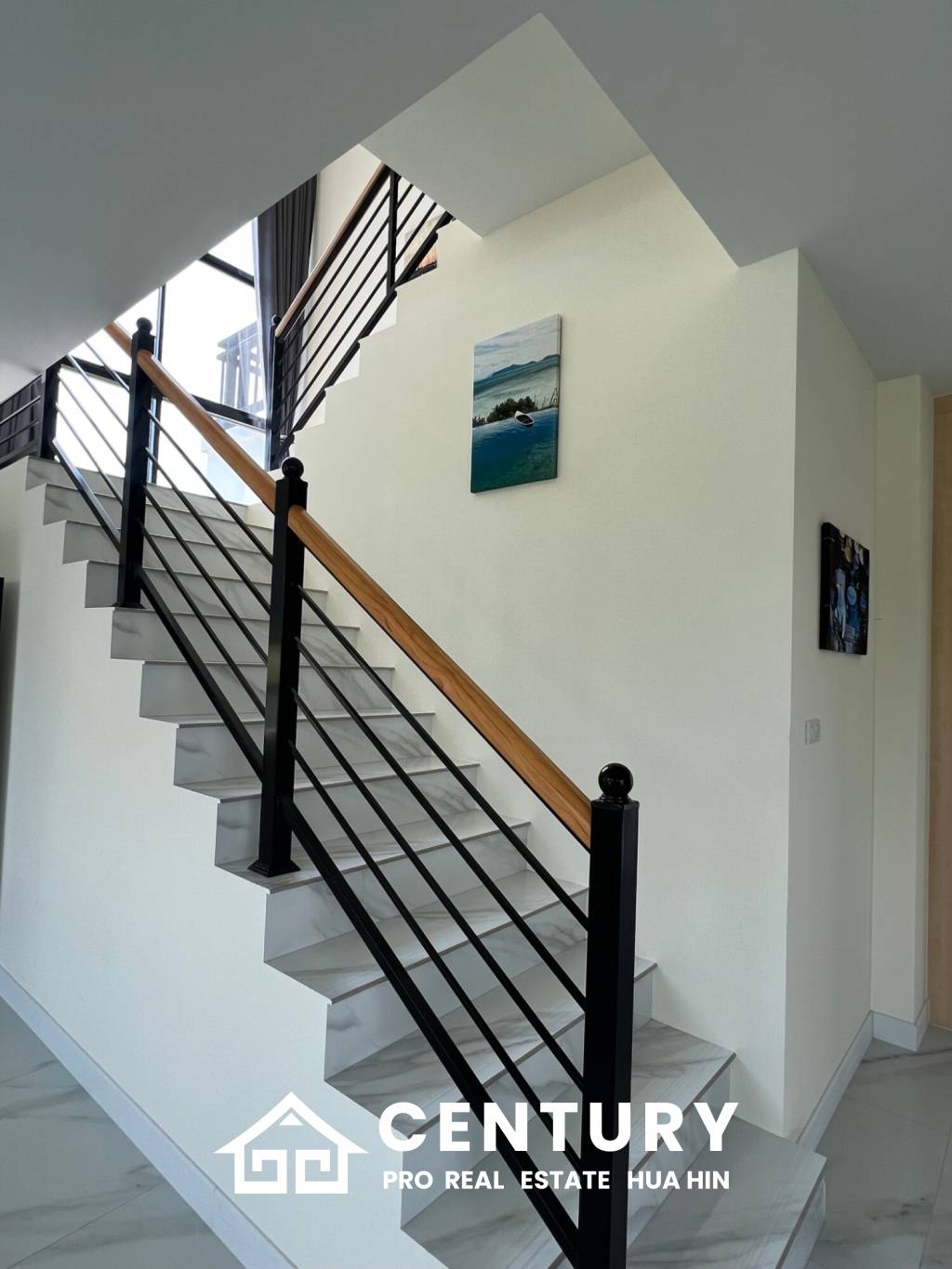 290 sqm modern pool villa in Amity Lakes Hua Hin