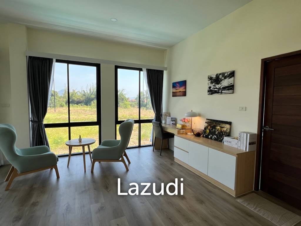 290 sqm modern pool villa in Amity Lakes Hua Hin