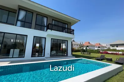 290 sqm modern pool villa in Amity Lakes Hua Hin