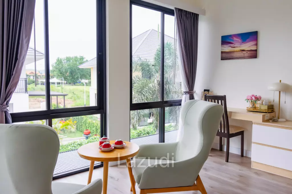 290 sqm modern pool villa in Amity Lakes Hua Hin