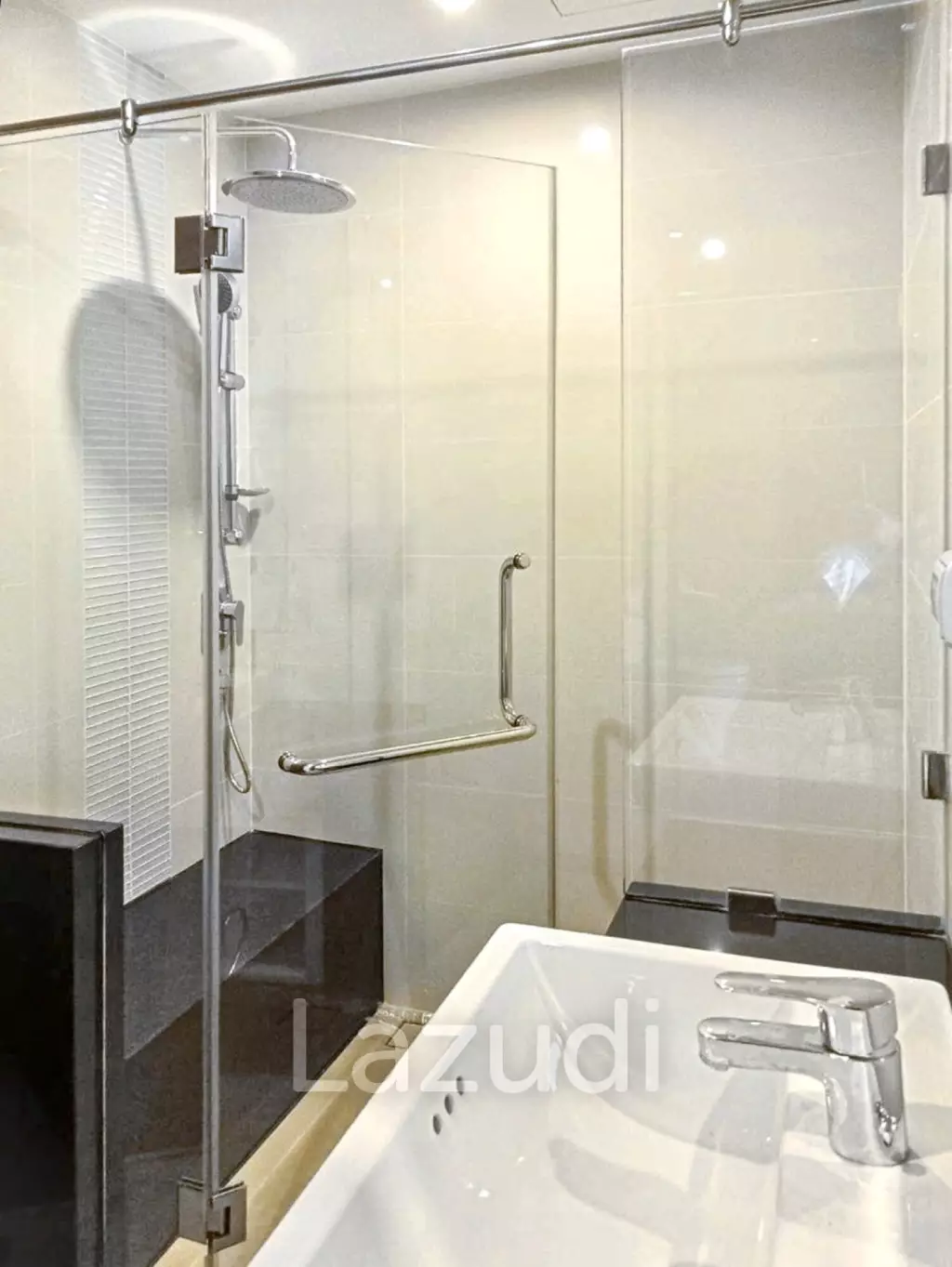 1 Bed 1 Bath 62 SQ.M  Supalai Prima Riva