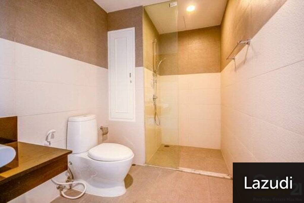 Luxurious 2 Bed Condo Luxurious 2 Bed Condo