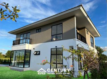 214 sqm modern 2 storey villa in Amity Lakes Hua Hin