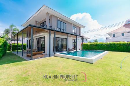 214 sqm modern 2 storey villa in Amity Lakes Hua Hin
