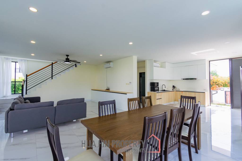 214 sqm modern 2 storey villa in Amity Lakes Hua Hin