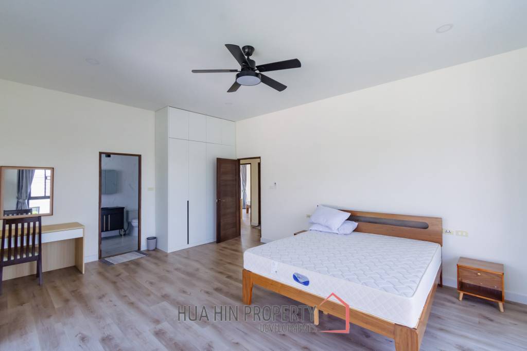 214 sqm modern 2 storey villa in Amity Lakes Hua Hin