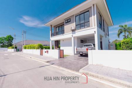 214 sqm modern 2 storey villa in Amity Lakes Hua Hin