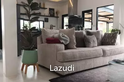3 Bedrooms 2 Bathrooms 220 Sqm. Pool Villa Watyan.
