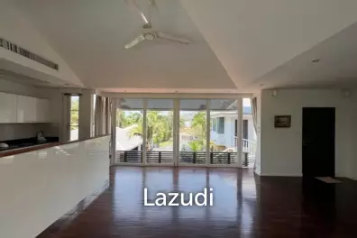 PALM HILL GOLF COURSE : 3 bed pool villa plus separate buildings that can be 2 further bedrooms