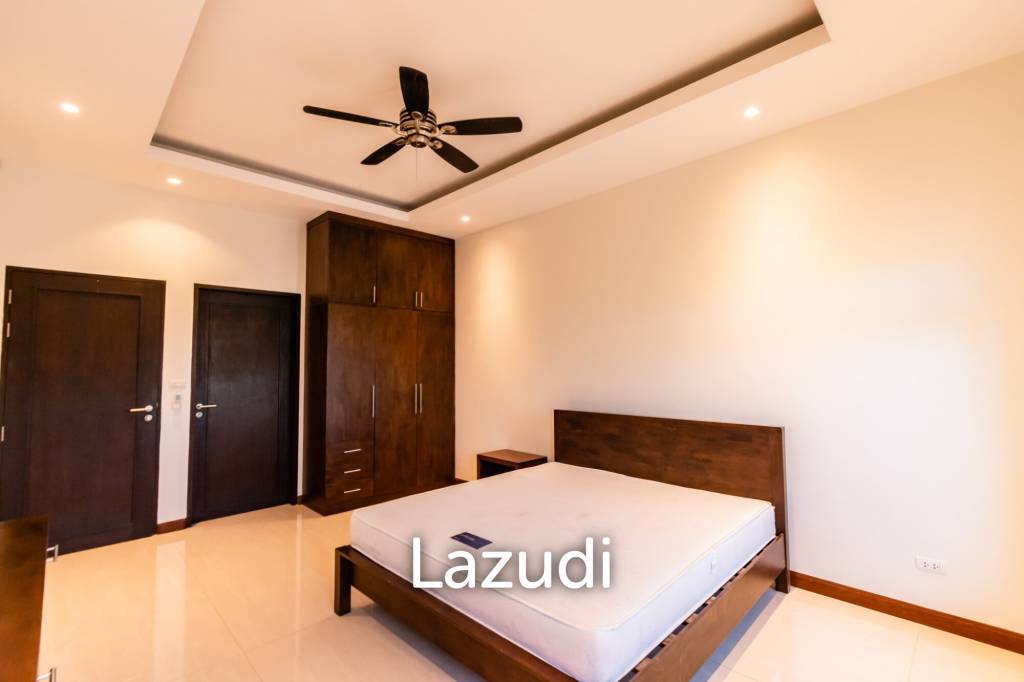 1,050 Sqm 4 Bed 4 Bath Villa For Sale