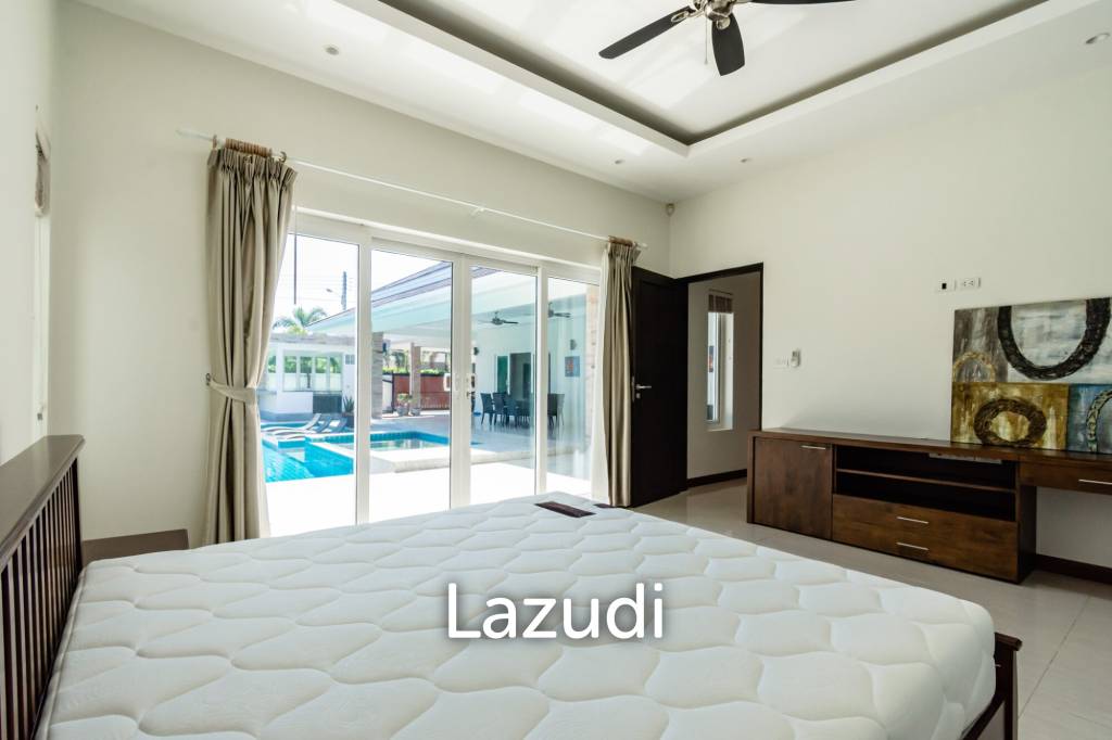 1,050 Sqm 4 Bed 4 Bath Villa For Sale