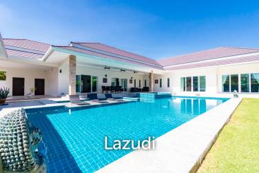4 Bed 4 Bath Villa For Sale