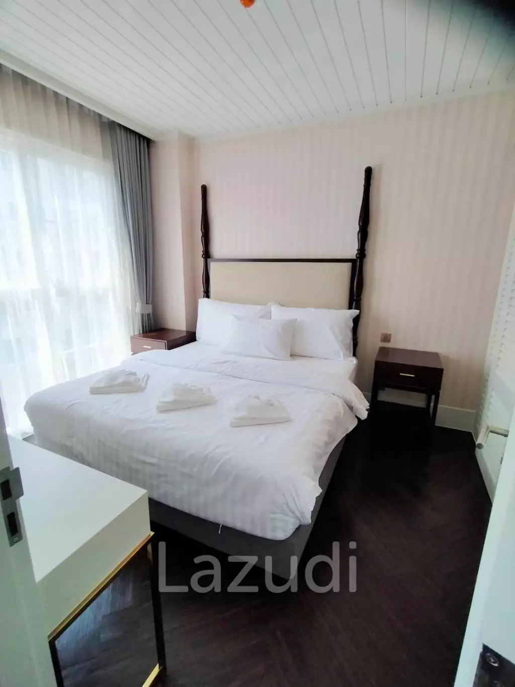 1 Bedroom 35.92 SQ.M Grand Florida Beachfront.