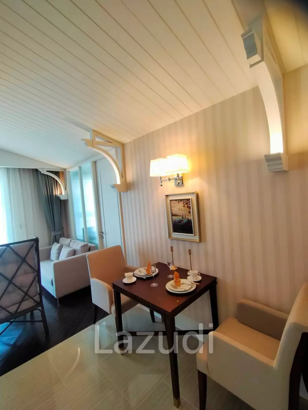 1 Bedroom 35.92 SQ.M Grand Florida Beachfront.