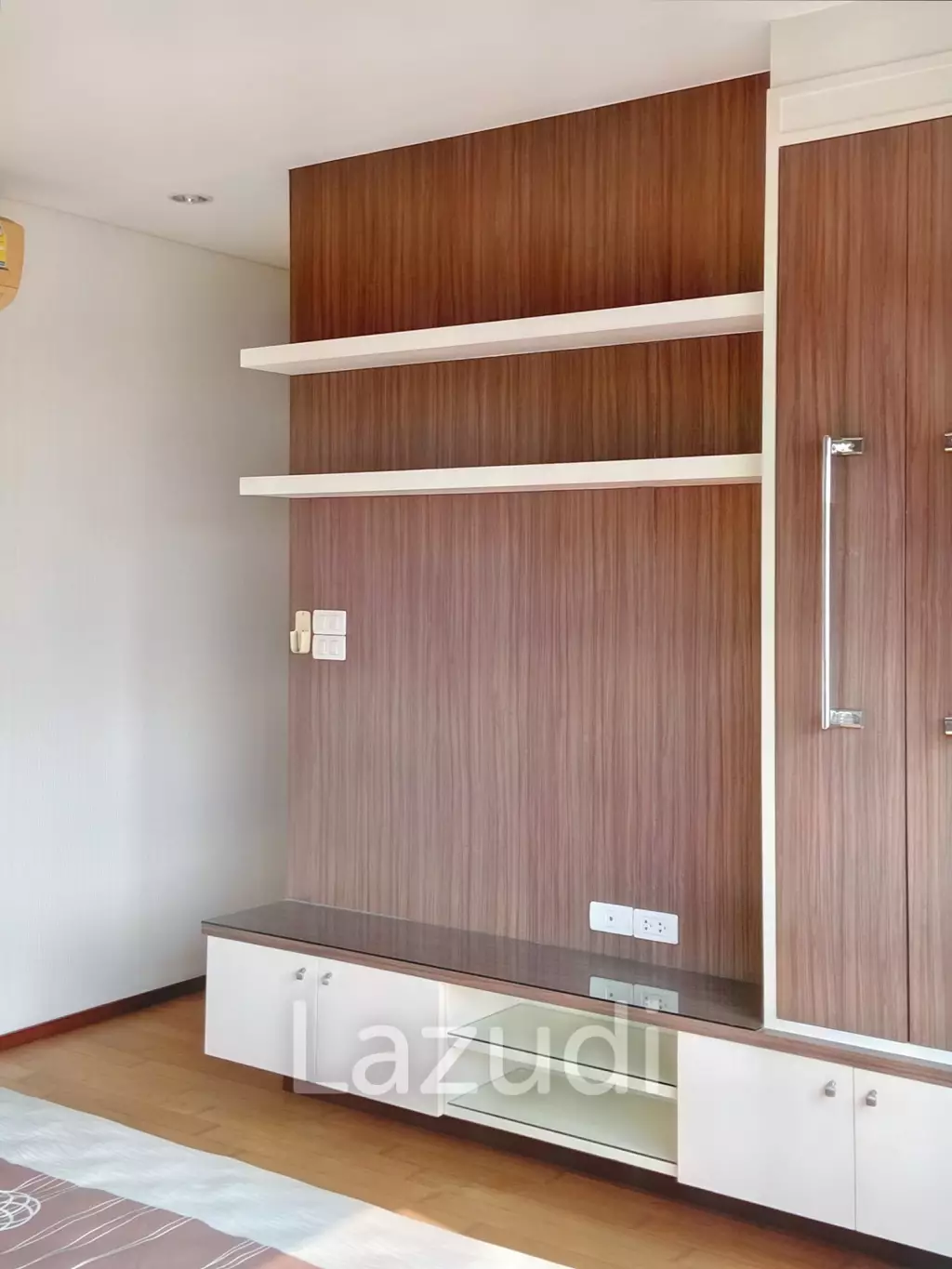 2 Bed 2 Bath 89.50 SQ.M Villa Sathorn