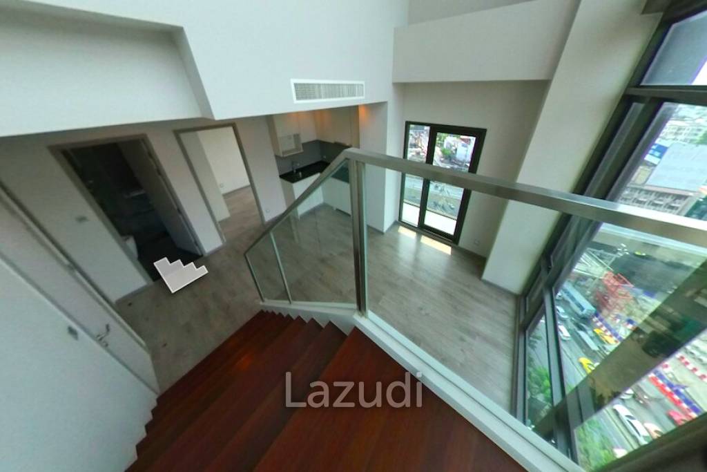 2 Bed Duplex  2 Bath  83.59 SQ.M. Whizdom Avenue Ratchada - Ladprao