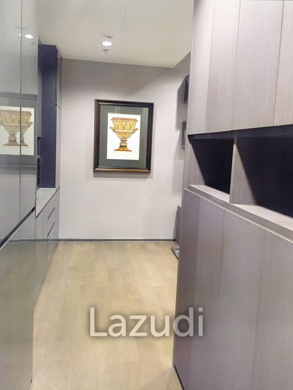 1 Bed 1 Bath 52 SQ.M The Diplomat Sathorn