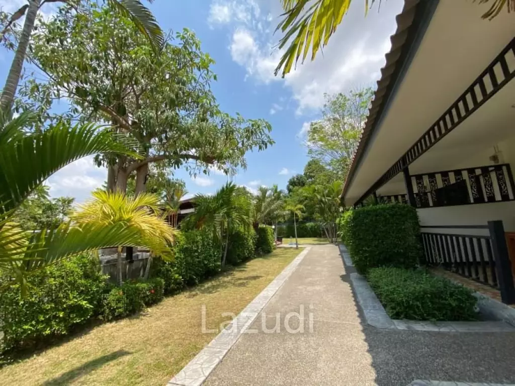 4 Bedrooms 4 Bathrooms 800 Sqm. Land house