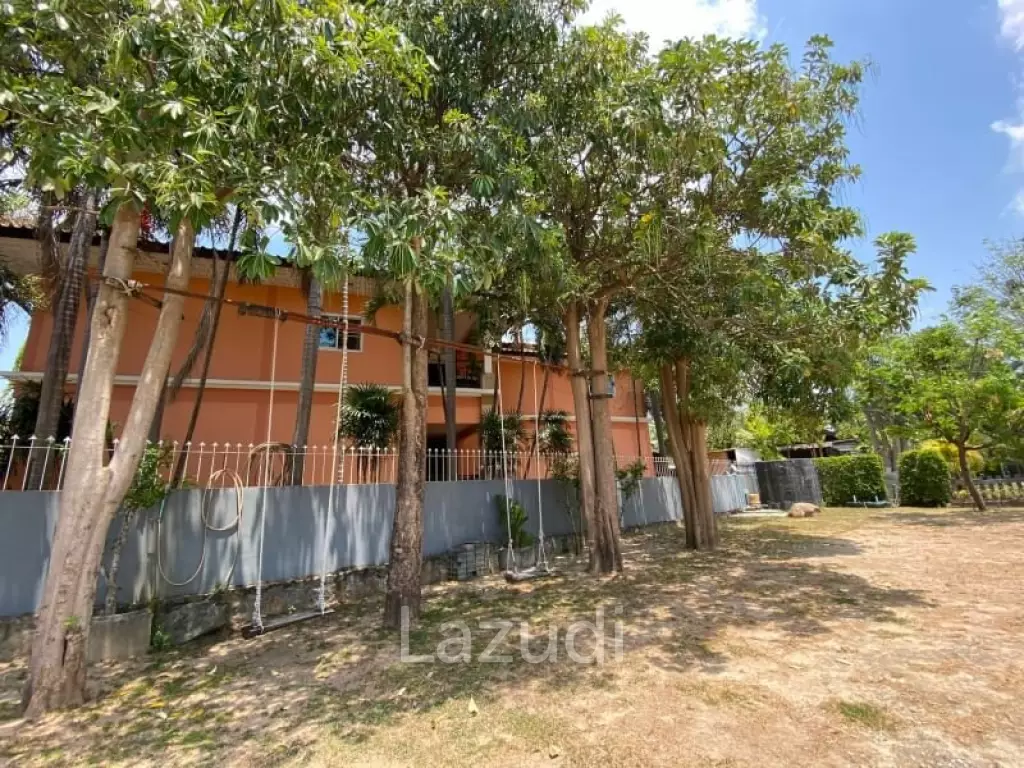 4 Bedrooms 4 Bathrooms 800 Sqm. Land house
