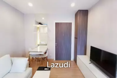 Studio 30 SQ.M Urbano Absolute Sathon-Taksin