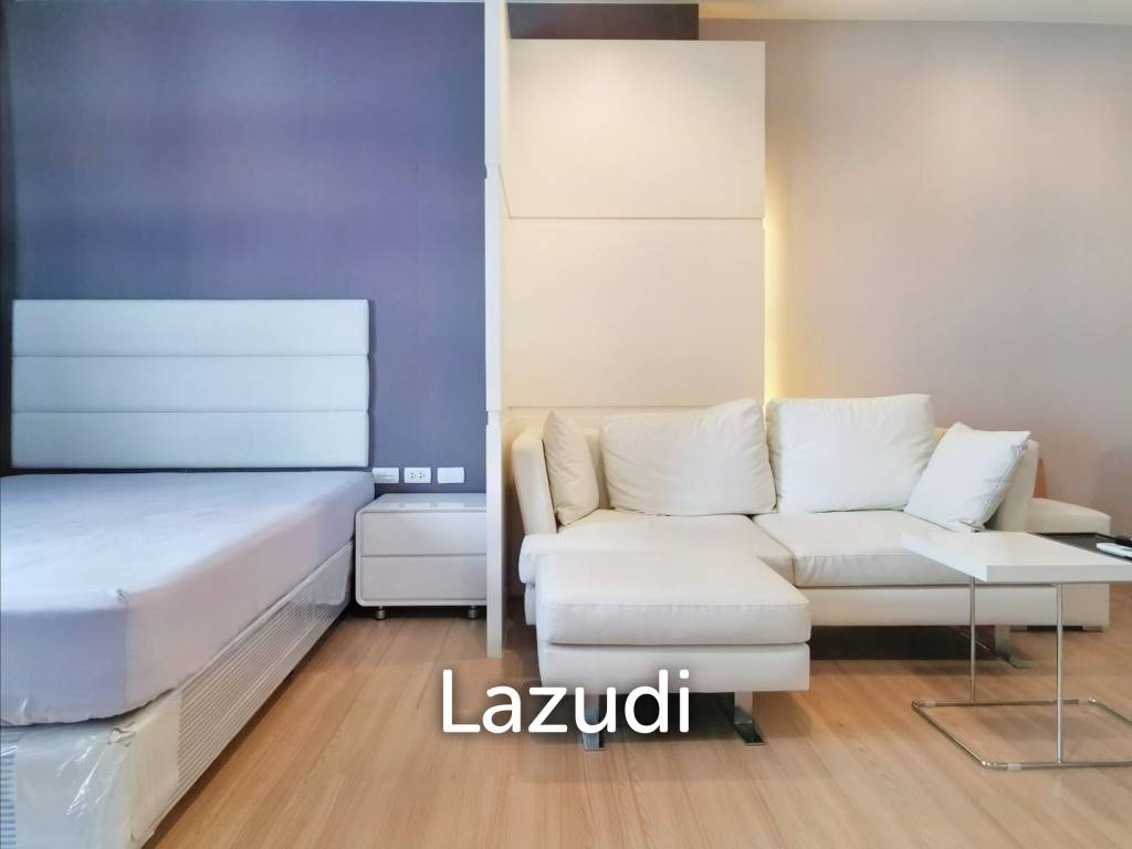 Studio 30 SQ.M Urbano Absolute Sathon-Taksin
