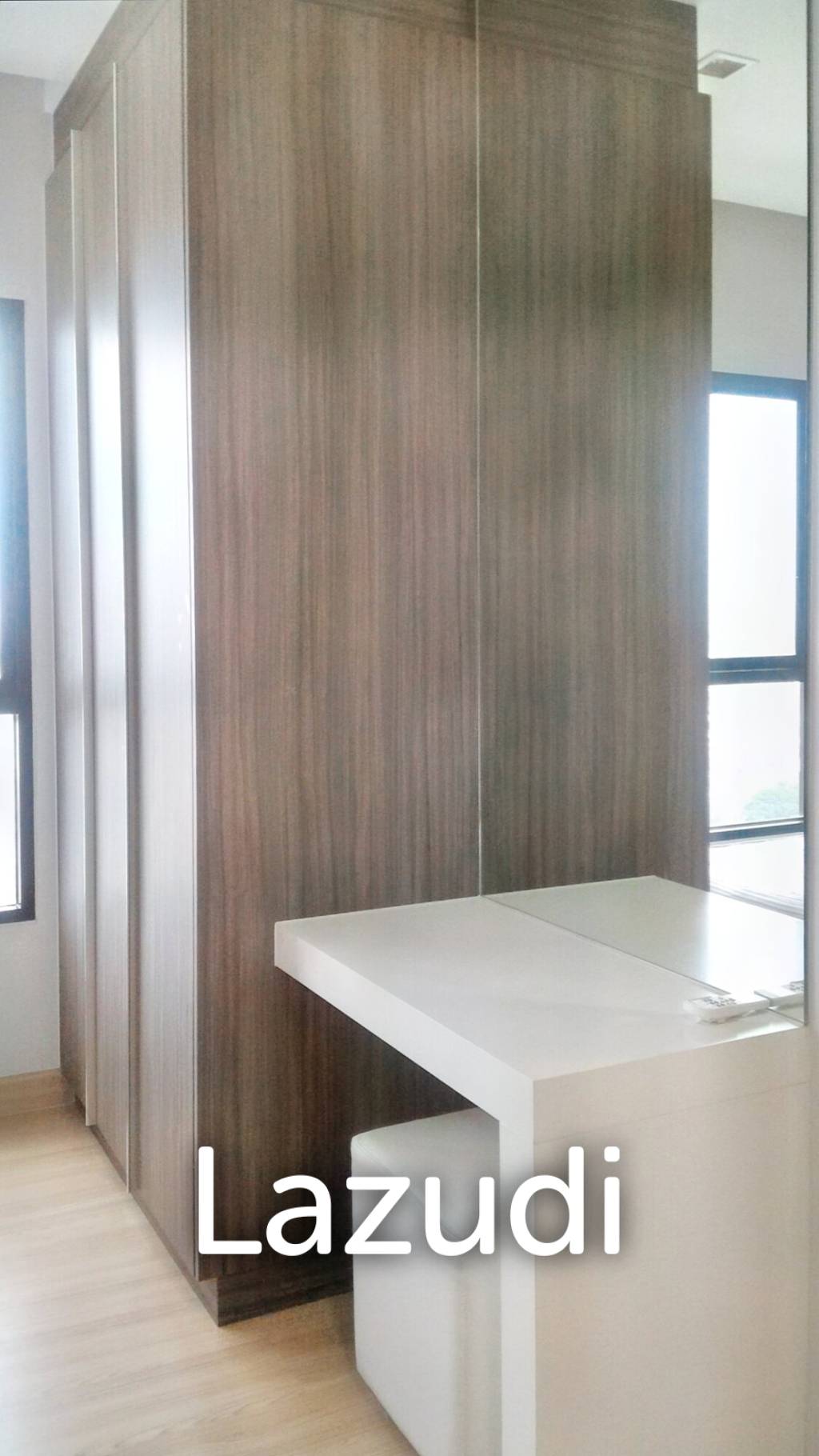 Studio 30 SQ.M Urbano Absolute Sathon-Taksin