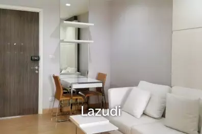 Studio 30 SQ.M Urbano Absolute Sathon-Taksin