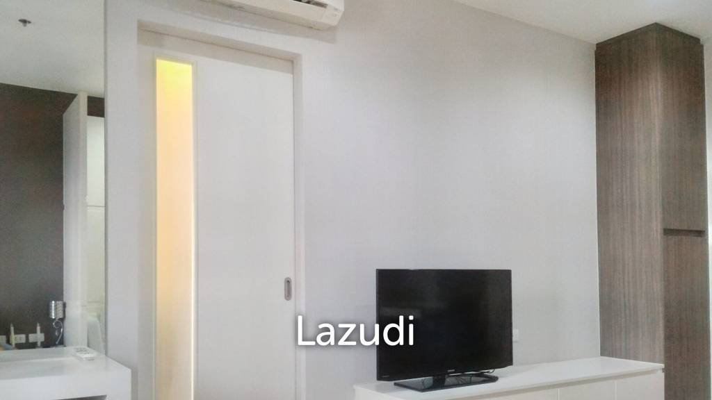 Studio 30 SQ.M Urbano Absolute Sathon-Taksin