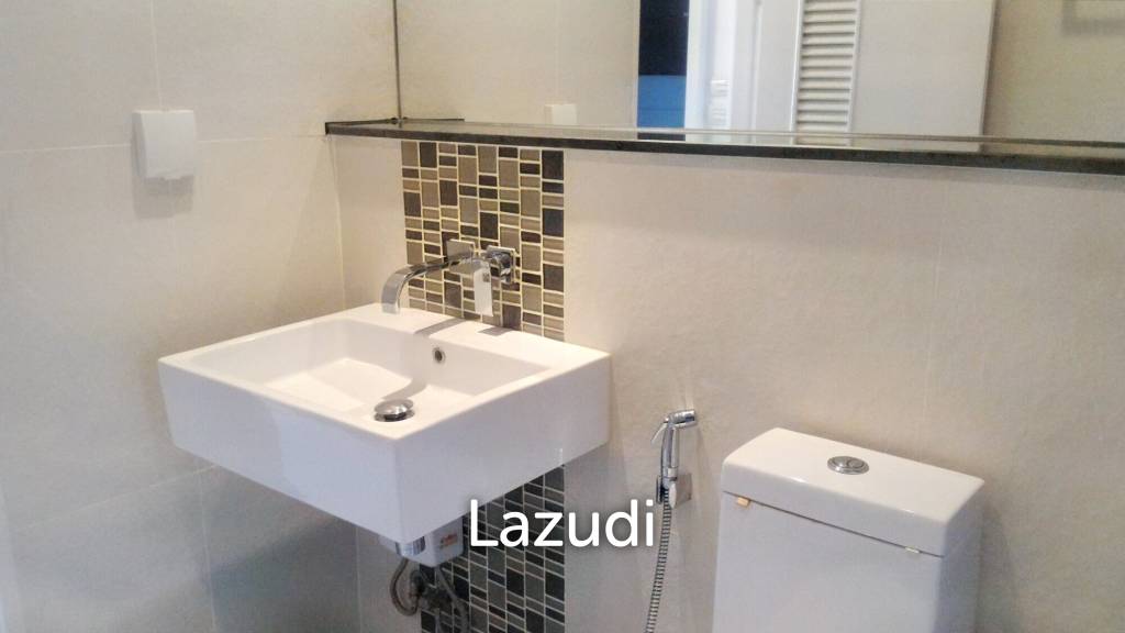 Studio 30 SQ.M Urbano Absolute Sathon-Taksin