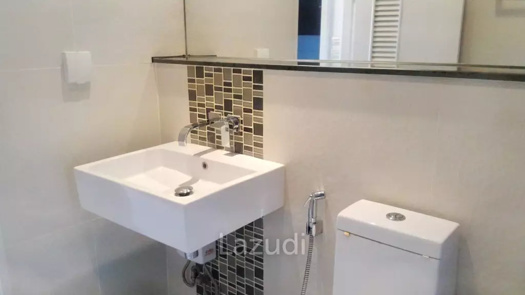 Studio 30 SQ.M Urbano Absolute Sathon-Taksin