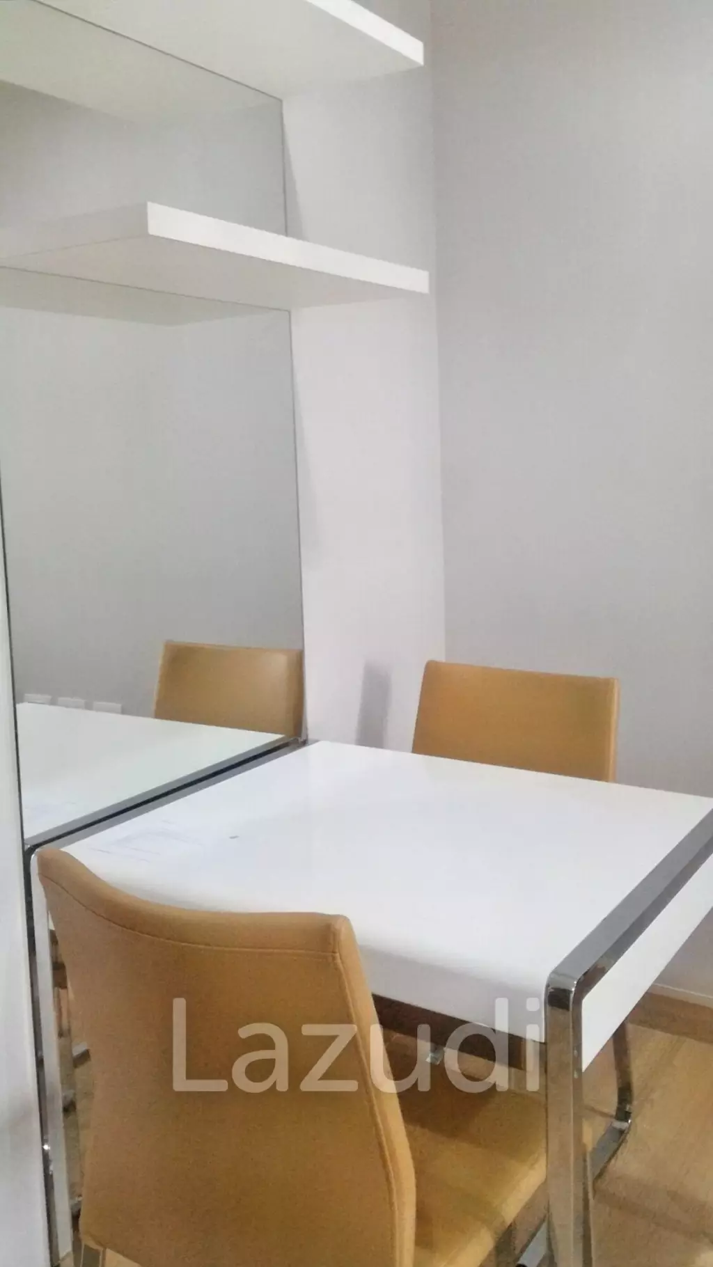 Studio 30 SQ.M Urbano Absolute Sathon-Taksin