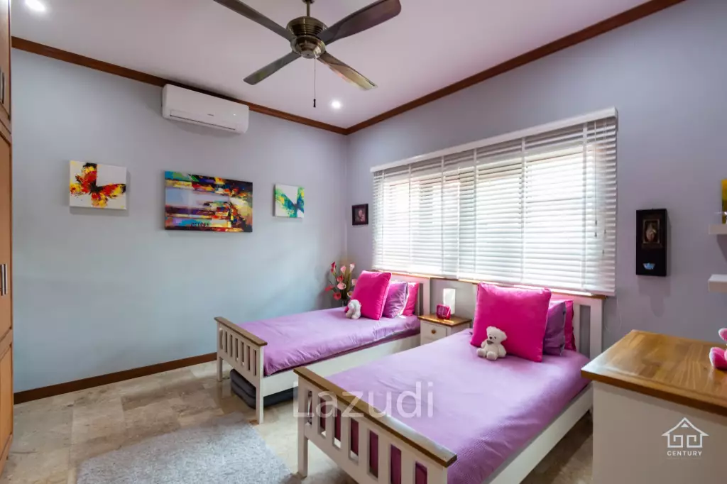 CRYSTAL VIEW :  Stunning 3 Bed Pool Villa near town
