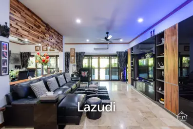 CRYSTAL VIEW :  Stunning 3 Bed Pool Villa near town